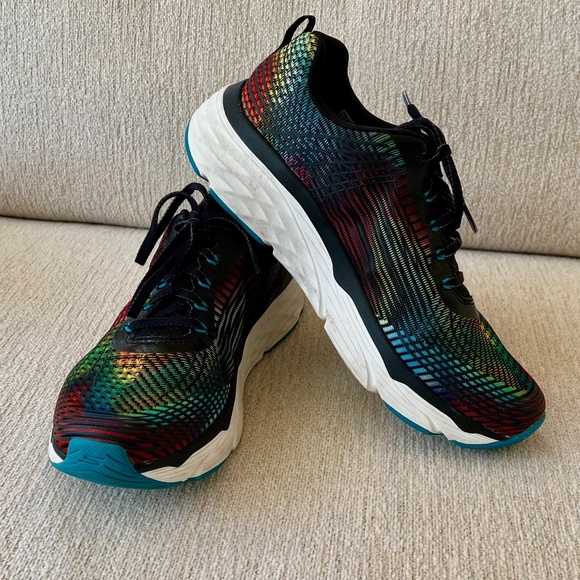 Skechers Max Cushioning Sneakers Size 10 - Picture 1 of 11